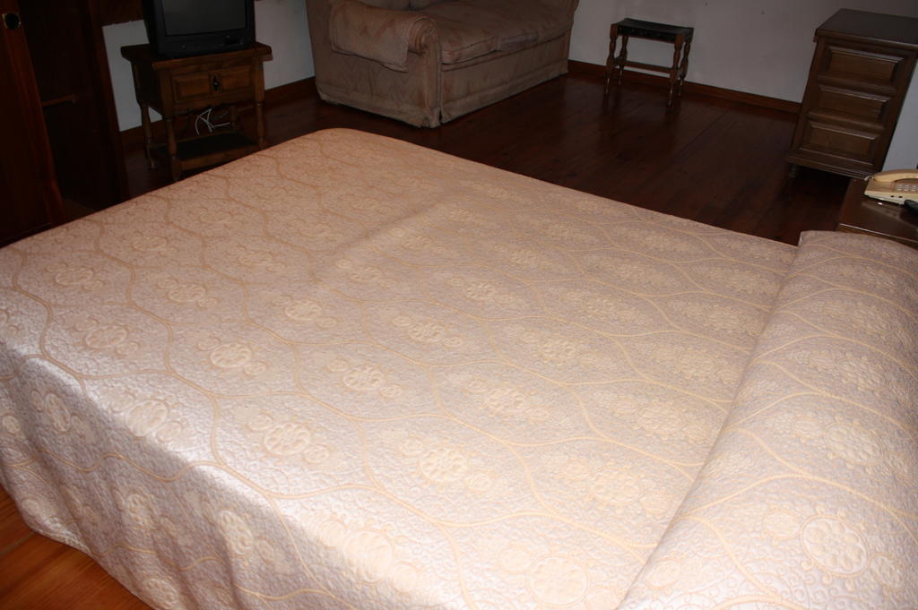 Hotel Cristaleiro Gondomar Habitación foto